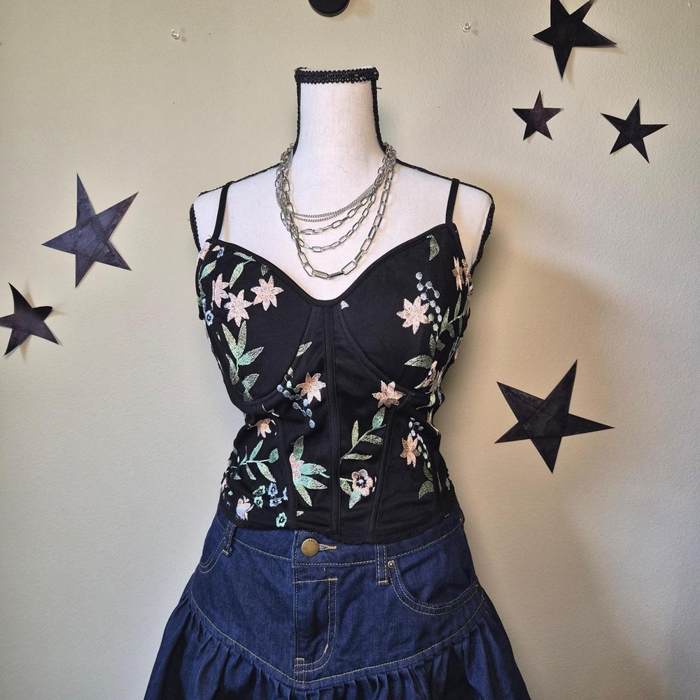 Windsor Embroidered Corset Top Womens Medium Whimsigoth Fairy Cottage Coquette